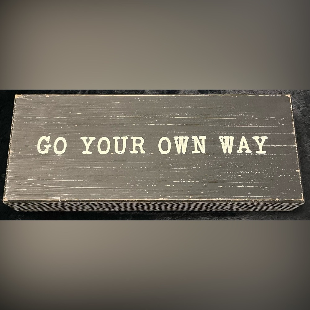 Quill to Paper by Sixtrees Box Sign